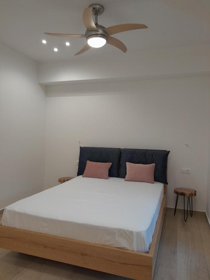 Central House 2 Epidaurus 外观 照片